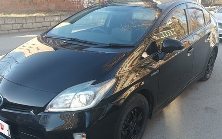 Toyota Prius Alpha I (ZVW40/41), 2012 год, 990 000 рублей, 11 фотография
