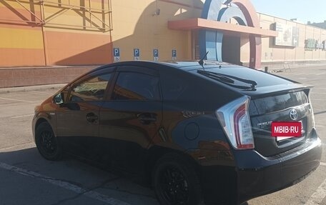 Toyota Prius Alpha I (ZVW40/41), 2012 год, 990 000 рублей, 7 фотография