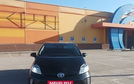 Toyota Prius Alpha I (ZVW40/41), 2012 год, 990 000 рублей, 9 фотография