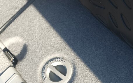 Toyota Prius Alpha I (ZVW40/41), 2012 год, 990 000 рублей, 14 фотография