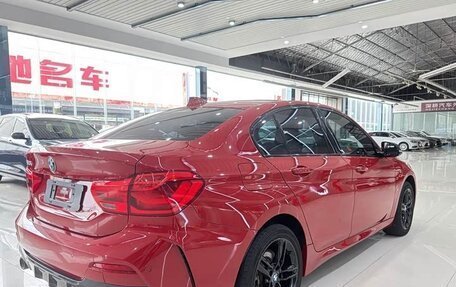 BMW 1 серия, 2022 год, 1 550 000 рублей, 6 фотография