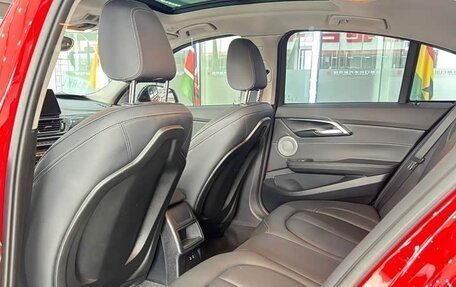 BMW 1 серия, 2022 год, 1 550 000 рублей, 11 фотография