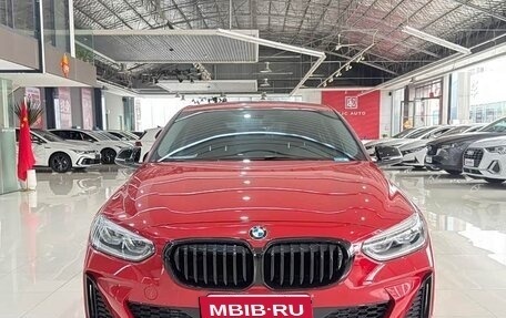 BMW 1 серия, 2022 год, 1 550 000 рублей, 2 фотография