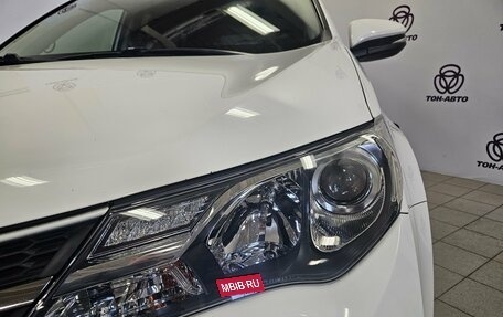 Toyota RAV4, 2015 год, 2 182 000 рублей, 9 фотография