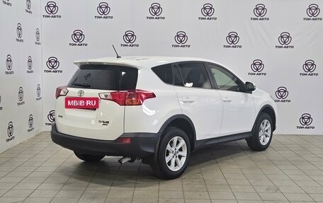 Toyota RAV4, 2015 год, 2 182 000 рублей, 5 фотография