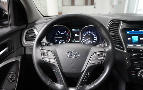 Hyundai Santa Fe III рестайлинг, 2016 год, 2 195 000 рублей, 16 фотография