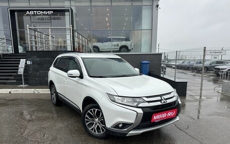 Mitsubishi Outlander III рестайлинг 3, 2018 год, 2 200 000 рублей, 3 фотография