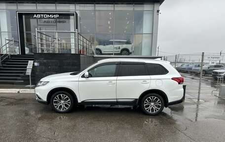 Mitsubishi Outlander III рестайлинг 3, 2018 год, 2 200 000 рублей, 8 фотография