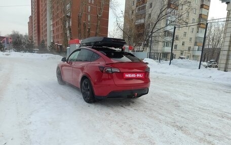 Tesla Model Y I, 2021 год, 3 950 000 рублей, 2 фотография