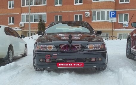 BMW 5 серия, 2001 год, 2 450 000 рублей, 3 фотография