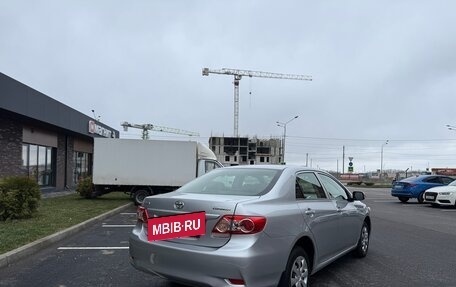 Toyota Corolla, 2011 год, 870 000 рублей, 3 фотография