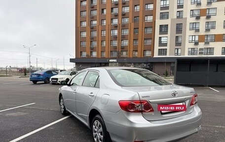Toyota Corolla, 2011 год, 870 000 рублей, 2 фотография
