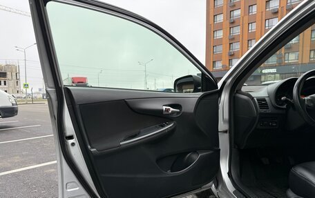 Toyota Corolla, 2011 год, 870 000 рублей, 8 фотография