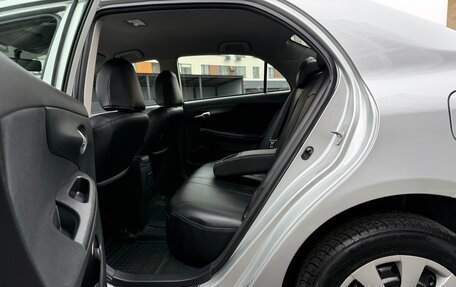 Toyota Corolla, 2011 год, 870 000 рублей, 11 фотография