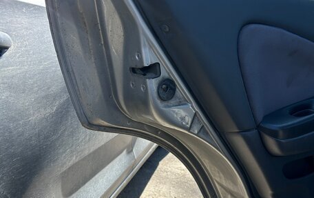 Nissan Almera, 2004 год, 230 000 рублей, 10 фотография