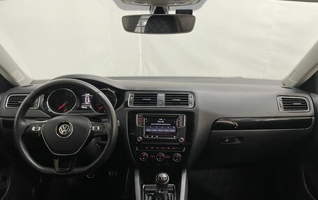 Volkswagen Jetta VI, 2017 год, 1 360 000 рублей, 12 фотография