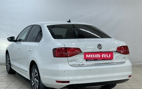 Volkswagen Jetta VI, 2017 год, 1 360 000 рублей, 6 фотография