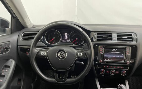 Volkswagen Jetta VI, 2017 год, 1 360 000 рублей, 17 фотография
