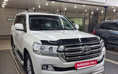 Toyota Land Cruiser 200, 2020 год, 14 000 000 рублей, 5 фотография