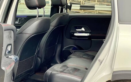 Mercedes-Benz GLB, 2019 год, 3 899 000 рублей, 13 фотография