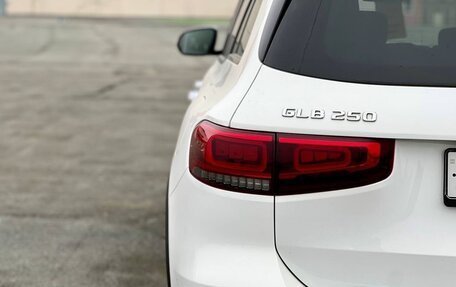 Mercedes-Benz GLB, 2019 год, 3 899 000 рублей, 11 фотография