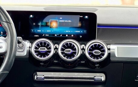 Mercedes-Benz GLB, 2019 год, 3 899 000 рублей, 21 фотография