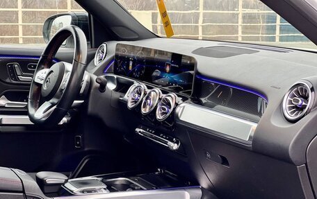 Mercedes-Benz GLB, 2019 год, 3 899 000 рублей, 26 фотография