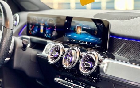 Mercedes-Benz GLB, 2019 год, 3 899 000 рублей, 27 фотография