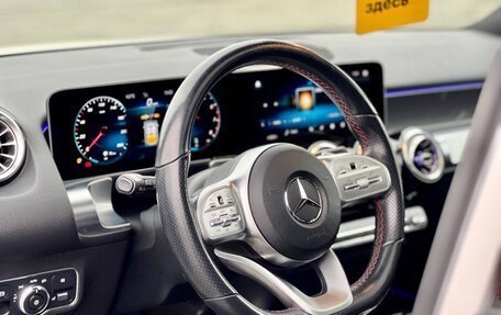 Mercedes-Benz GLB, 2019 год, 3 899 000 рублей, 30 фотография