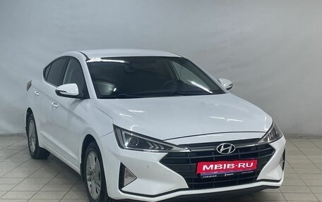 Hyundai Elantra VI рестайлинг, 2019 год, 1 549 000 рублей, 2 фотография