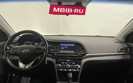 Hyundai Elantra VI рестайлинг, 2019 год, 1 549 000 рублей, 13 фотография