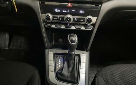 Hyundai Elantra VI рестайлинг, 2019 год, 1 549 000 рублей, 16 фотография