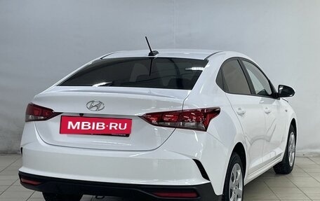 Hyundai Solaris II рестайлинг, 2022 год, 1 793 000 рублей, 5 фотография