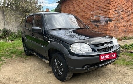 Chevrolet Niva I рестайлинг, 2012 год, 595 000 рублей, 4 фотография