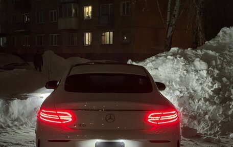 Mercedes-Benz C-Класс, 2016 год, 2 750 000 рублей, 8 фотография