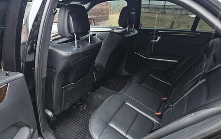 Mercedes-Benz E-Класс, 2012 год, 1 590 000 рублей, 10 фотография