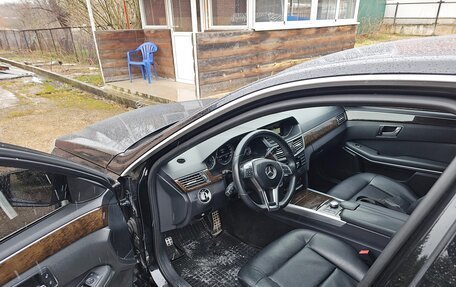 Mercedes-Benz E-Класс, 2012 год, 1 590 000 рублей, 9 фотография