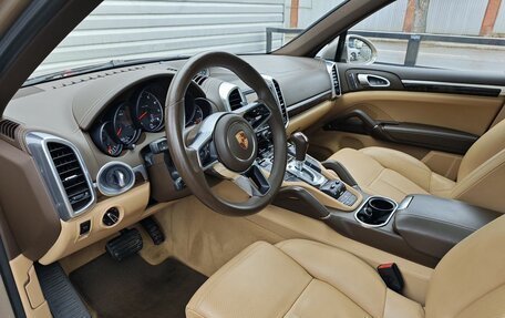 Porsche Cayenne III, 2015 год, 3 747 000 рублей, 15 фотография