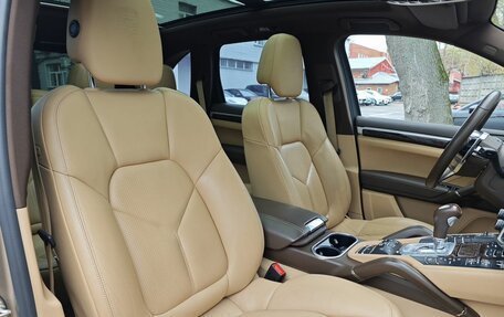 Porsche Cayenne III, 2015 год, 3 747 000 рублей, 29 фотография