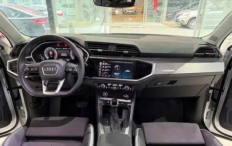 Audi Q3, 2023 год, 2 913 400 рублей, 10 фотография