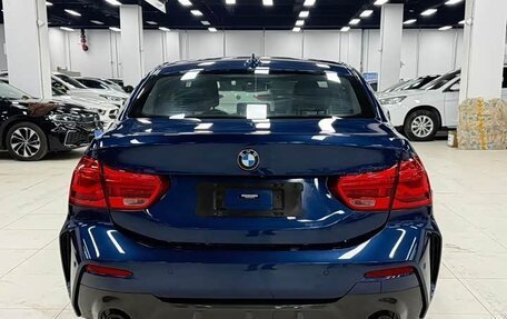 BMW 1 серия, 2021 год, 1 570 000 рублей, 5 фотография