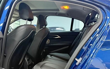 BMW 1 серия, 2021 год, 1 570 000 рублей, 10 фотография