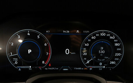 Volkswagen Touareg III, 2019 год, 4 280 000 рублей, 11 фотография