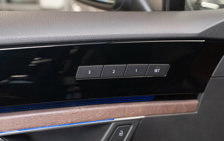 Volkswagen Touareg III, 2019 год, 4 280 000 рублей, 16 фотография