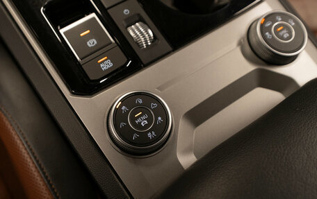 Volkswagen Touareg III, 2019 год, 4 280 000 рублей, 20 фотография