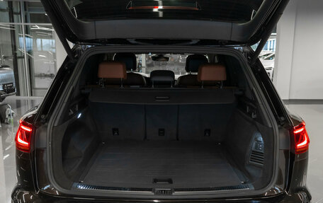 Volkswagen Touareg III, 2019 год, 4 280 000 рублей, 30 фотография