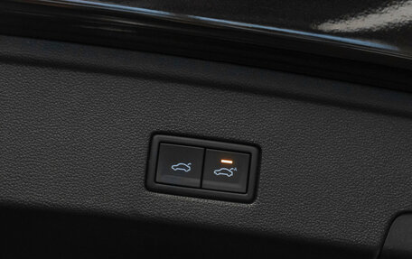 Volkswagen Touareg III, 2019 год, 4 280 000 рублей, 31 фотография