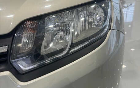 Renault Logan II, 2018 год, 879 000 рублей, 7 фотография