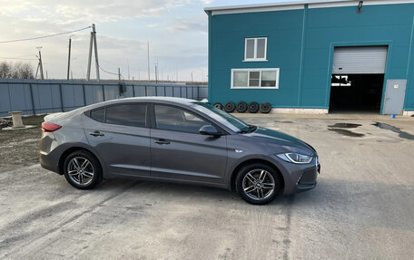 Hyundai Elantra VI рестайлинг, 2017 год, 1 450 000 рублей, 5 фотография