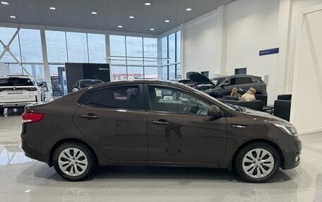 KIA Rio III рестайлинг, 2016 год, 995 000 рублей, 3 фотография